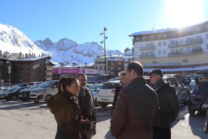 Els candidats d'En Comú per Encamp han visitat avui el Pas