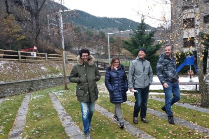 Els candidats de Movem Ordino al parc de la Cúltia