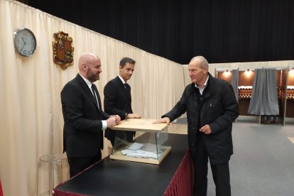 Miquel Aleix ha votat al Prat del Roure escaldenc