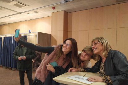 Sílvia Riva després de votar a la capital