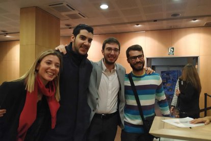 Roger Padreny vota a la capital