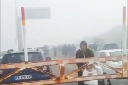 Saltar-se el tall per comprar