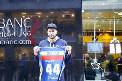 A punt per estrenar-se