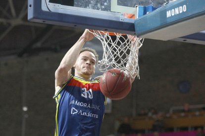 El MoraBanc força el tercer partit després d'una gran segona part (98-79)