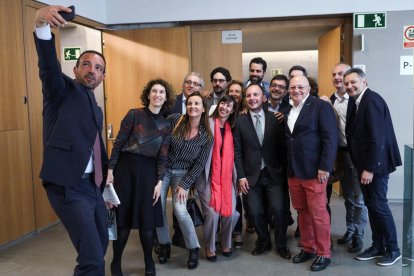 López va oferir a L'A un govern tripartit amb terceravia que duraria 18 mesos