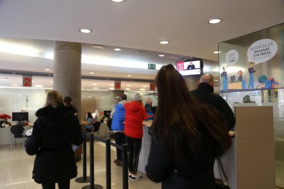 Els fisioterapeutes són més del doble dels que fixa el barem de l'OMS