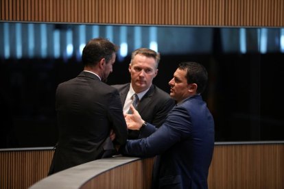 L'oposició alerta que la decisió del Govern “malmet” la imatge del país