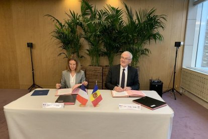 Feda signa un conveni amb Electricité de France per incorporar el model energètic