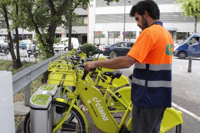 Les companyies elèctriques han instal·lat més de 60 carregadors