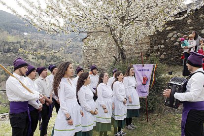 El comú avala el camp de futbol situat al Càmping Internacional