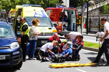 Detinguda per donar positiu per alcohol després d'un atropellament