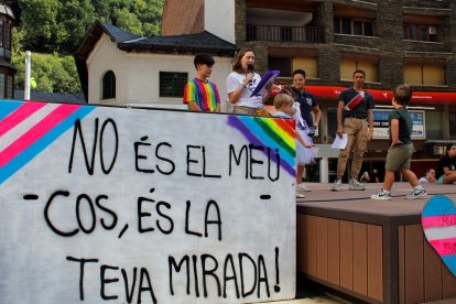 Reclamen formació per atendre infants transsexuals