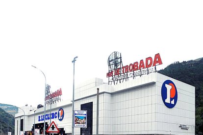 Els Cachafeiro, davant l'última opció per no perdre el Punt de Trobada