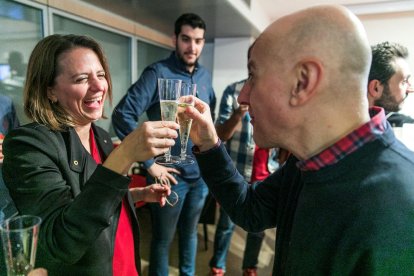 Gili aigualeix la victòria electoral de Demòcrates