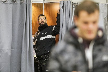 Votants entusiastes a la festa de...