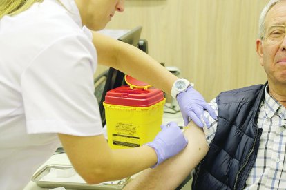 Arrenca la campanya de vacunació de la grip estacional