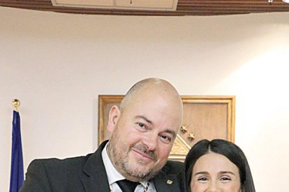 Els nous càrrecs ofereixen diàleg i mà estesa