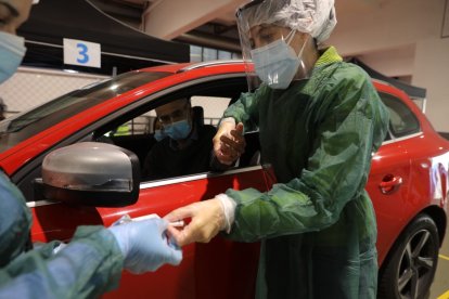 Comencen els tests a la població