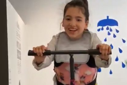 Els primers passos de la Lara