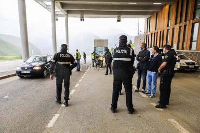 Xavier Espot va visitar la duana del Baladrà