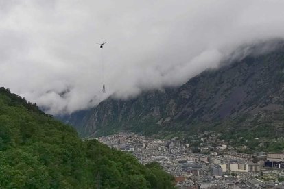 FEDA reprèn la retirada de les torres de la línia aèria del Rec de l'Obac