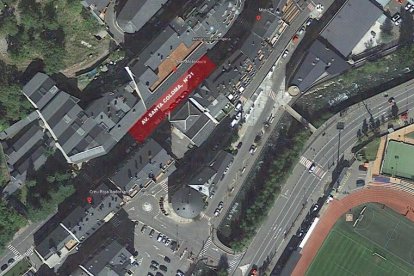 Tall de circulació a l'avinguda De Les Nacions Unides durant tot el dimecres