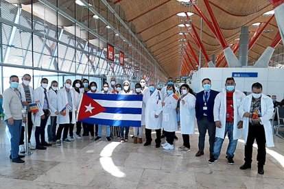 Cuba s'espolsa la taca de la deserció