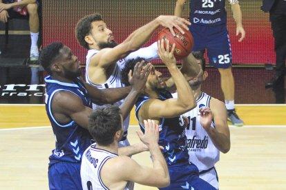 Desfeta del MoraBanc davant la Virtus (66-82)