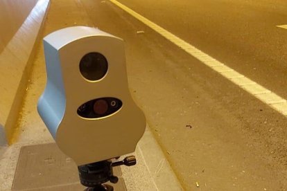 Mobilitat prova nous radars de velocitat als túnels