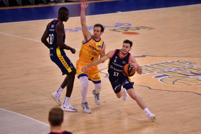 Una gran segona part del MoraBanc dona el triomf a Gran Canària