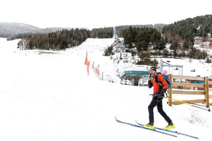 Ski Andorra proposa obrir pistes demà per a tecnificats i el 19 per als clubs