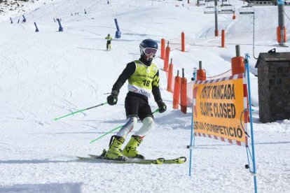 Un dels esquiadors durant l'entrenament