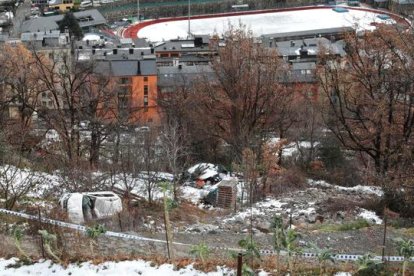 Un conductor de 66 anys es precipita pel rec del Solà
