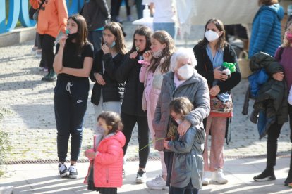 L'epicentre de la festa també és la plaça de les Fontetes de la Massana. Després d'aquest temps, en un dia assolellat com el de divendres, la gent s'hi va poder tornar a reunir.