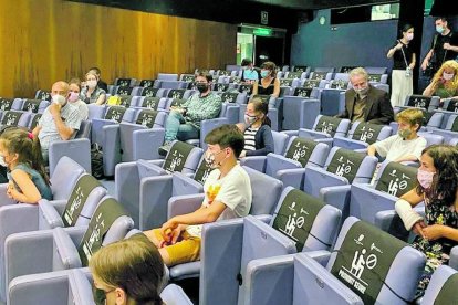 La cloenda del Consell d'Infants 2020-2021 de Sant Julià va dur vuit nens i nenes a treballar accions per combatre l'incivisme al parc del Petit Gran i als camins de muntanya.