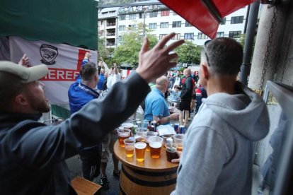 Imatges dels aficionats anglesos a Andorra