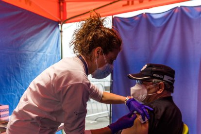 Es reprèn la vacunació