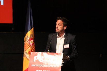 Pere López es postula per presidir el PS