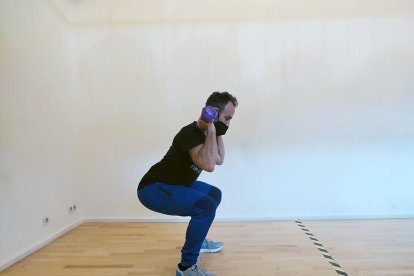 SQUAT + PRESS D'ESPATLLES