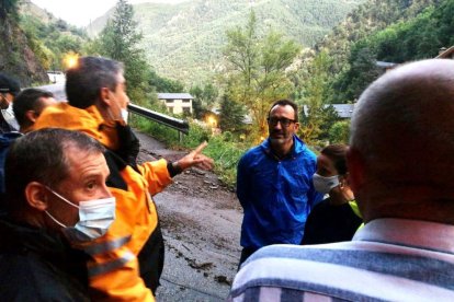 El ministre Víctor Filloy i el secretari d'Estat d'Interior, Joan León coordinen les actuacions a la zona