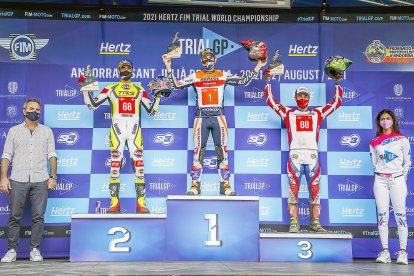 Toni Bou va presidir el podi de Trial GP, amb Adam Raga i Matteo Grattarola.