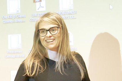 Bellocq presideix l'agrupació de col·legis professionals.