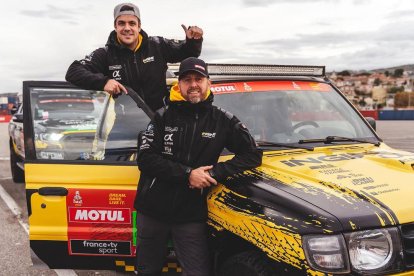 Dani Catalán, a sota, amb el seu company Víctor Cuervo.