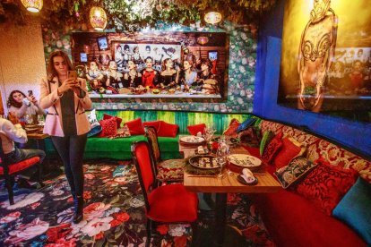 L'interior del restaurant La Petite Forêt.