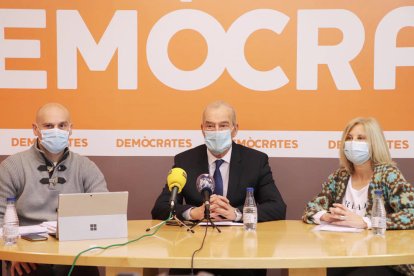 Els consellers de l'oposició.