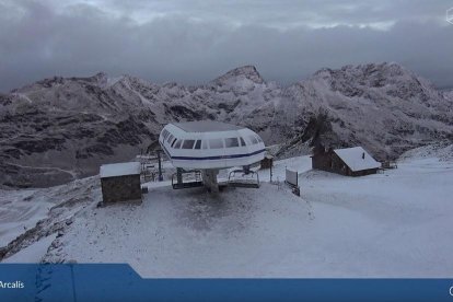 Nevades febles a 1.800 metres