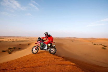 Joan Barreda es va imposar ahir en la segona etapa del ral·li més dur del món.