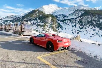 El Ferrari que ha protagonitzat la darrera polèmica plasmada en un vídeo.