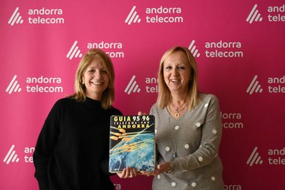 Inès Martí, esquerra, cap de premsa, i Angelina Peralba, dreta, dissenyadora de producte.