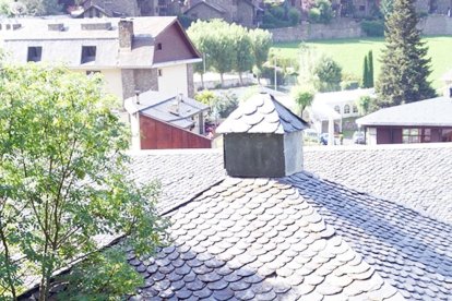 Pintades a la casa d'Areny-Plandolit.